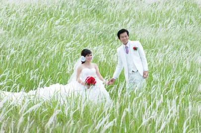 How to Plan a Beautiful Wedding for 75 Guests on a $15,000 Budget