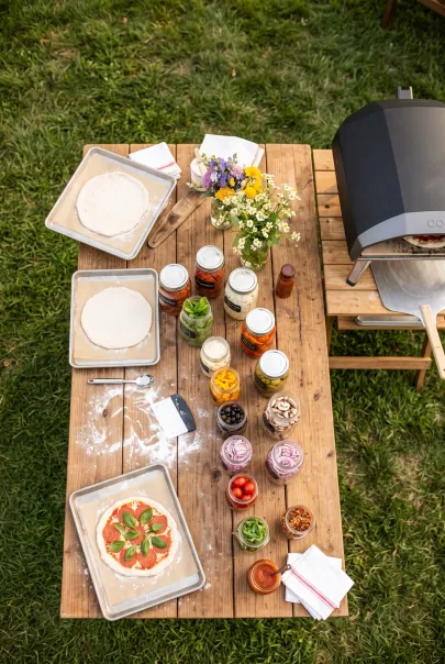 Why a Pizza Bar Might Be the Smartest Wedding Catering Decision You Make