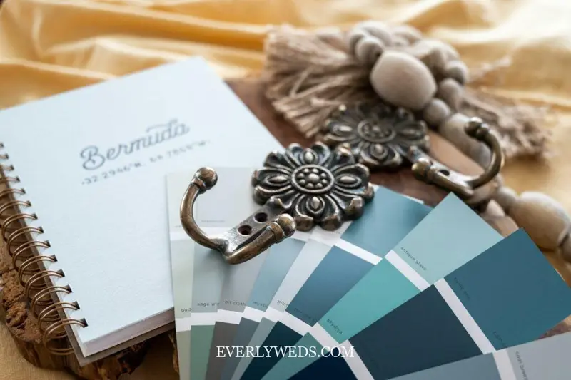 Green wedding theme color swatches showing sage green, emerald green, forest green, and olive green palette options for brides